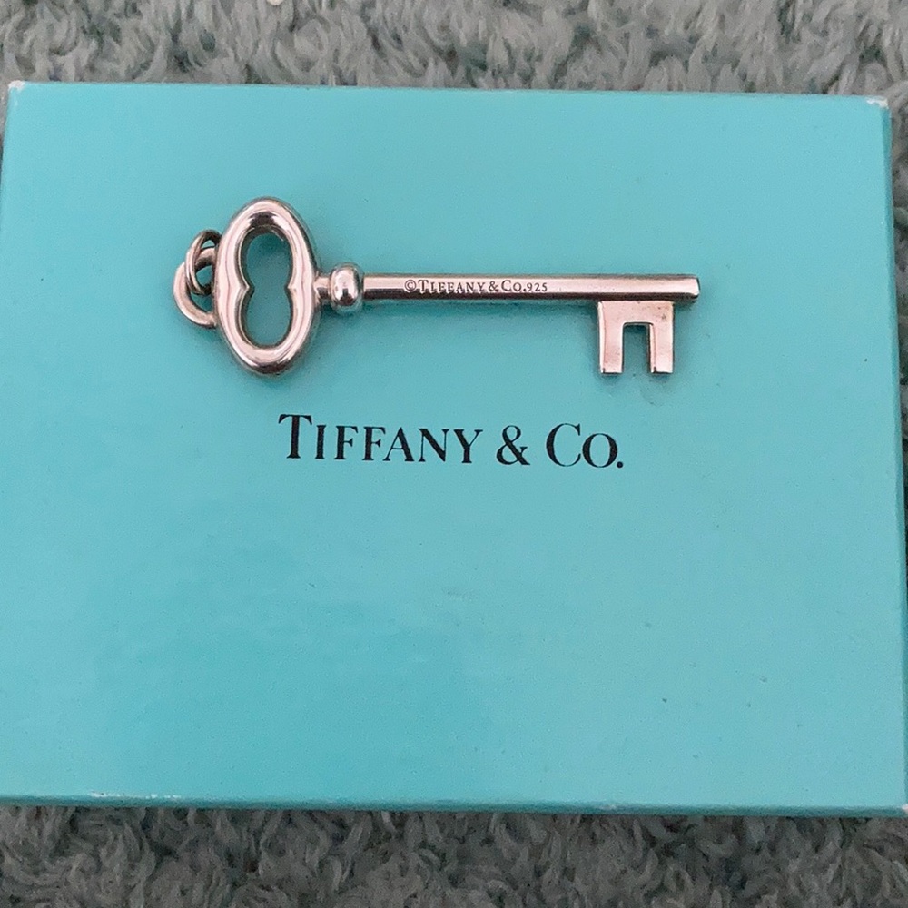 Vintage oval key